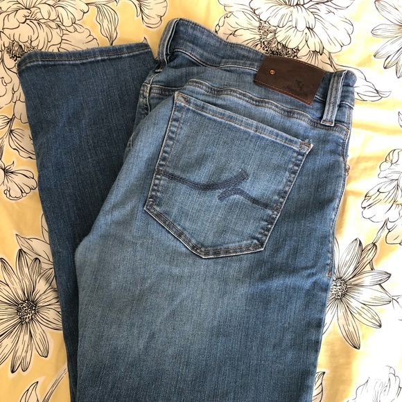 34 heritage jeans